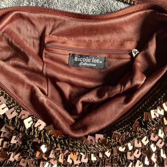 Nicole Lee Sequin Slouch Bag - Picture 2 of 3